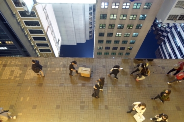 umanità sull'abisso